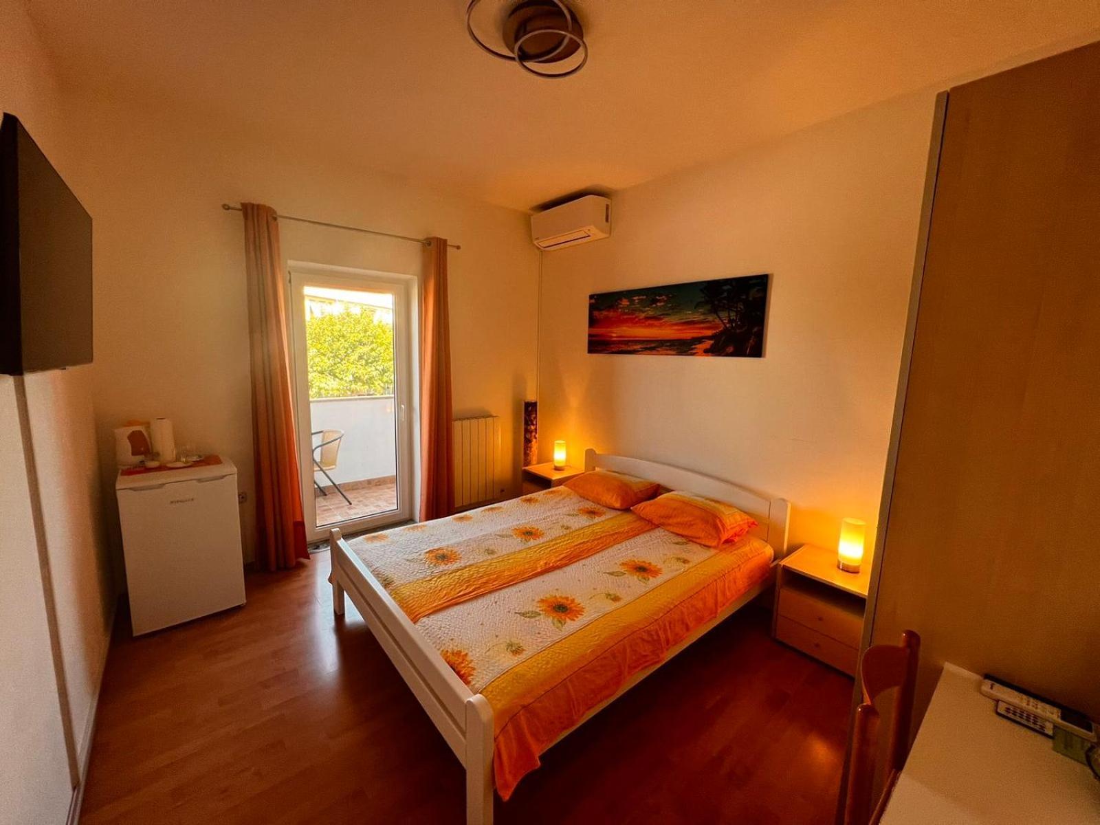 Toni777 Apartment Rovinj Bagian luar foto