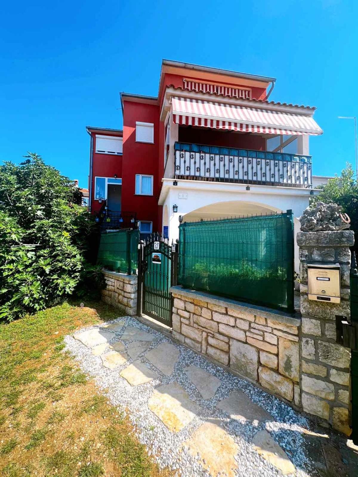 Toni777 Apartment Rovinj Bagian luar foto