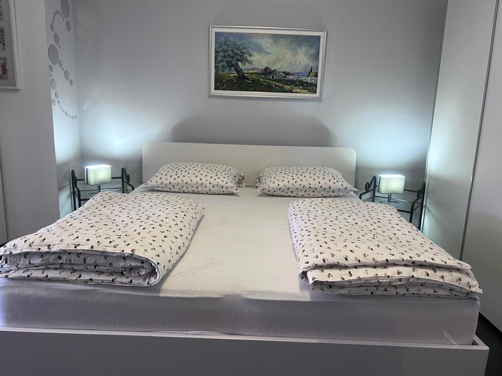 Toni777 Apartment Rovinj Bagian luar foto