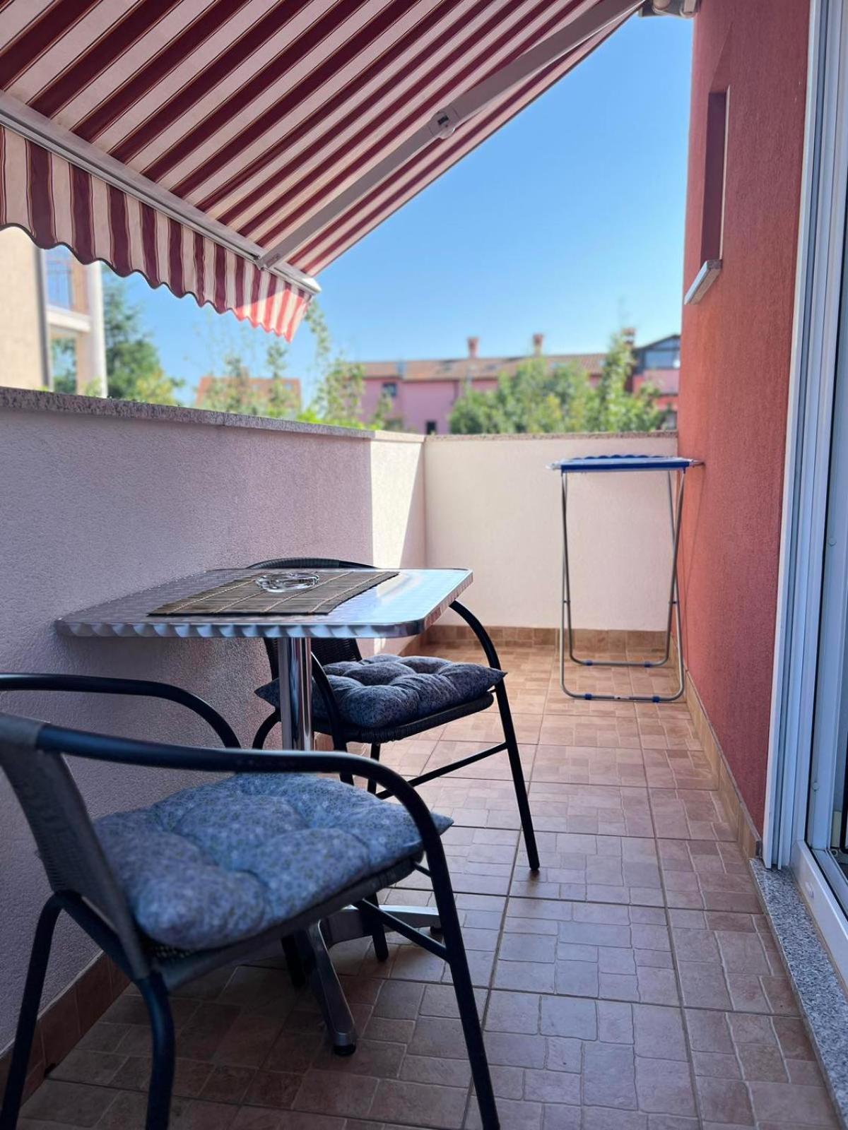 Toni777 Apartment Rovinj Bagian luar foto