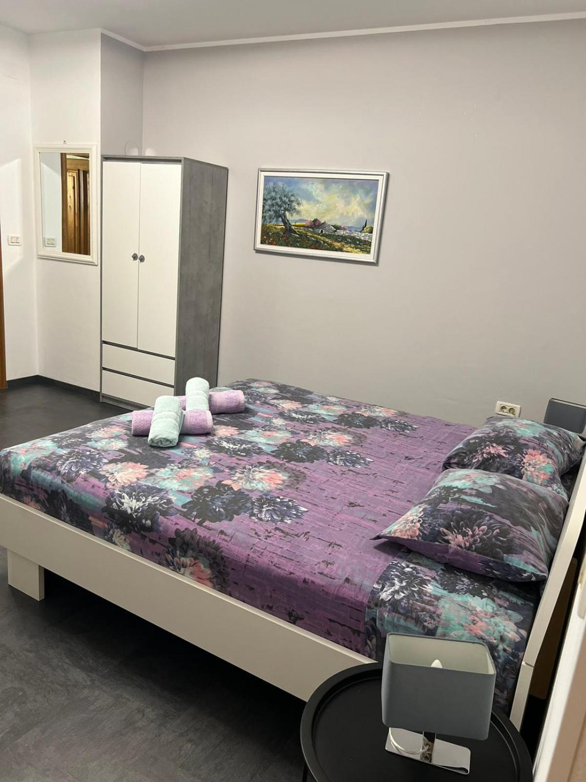 Toni777 Apartment Rovinj Bagian luar foto